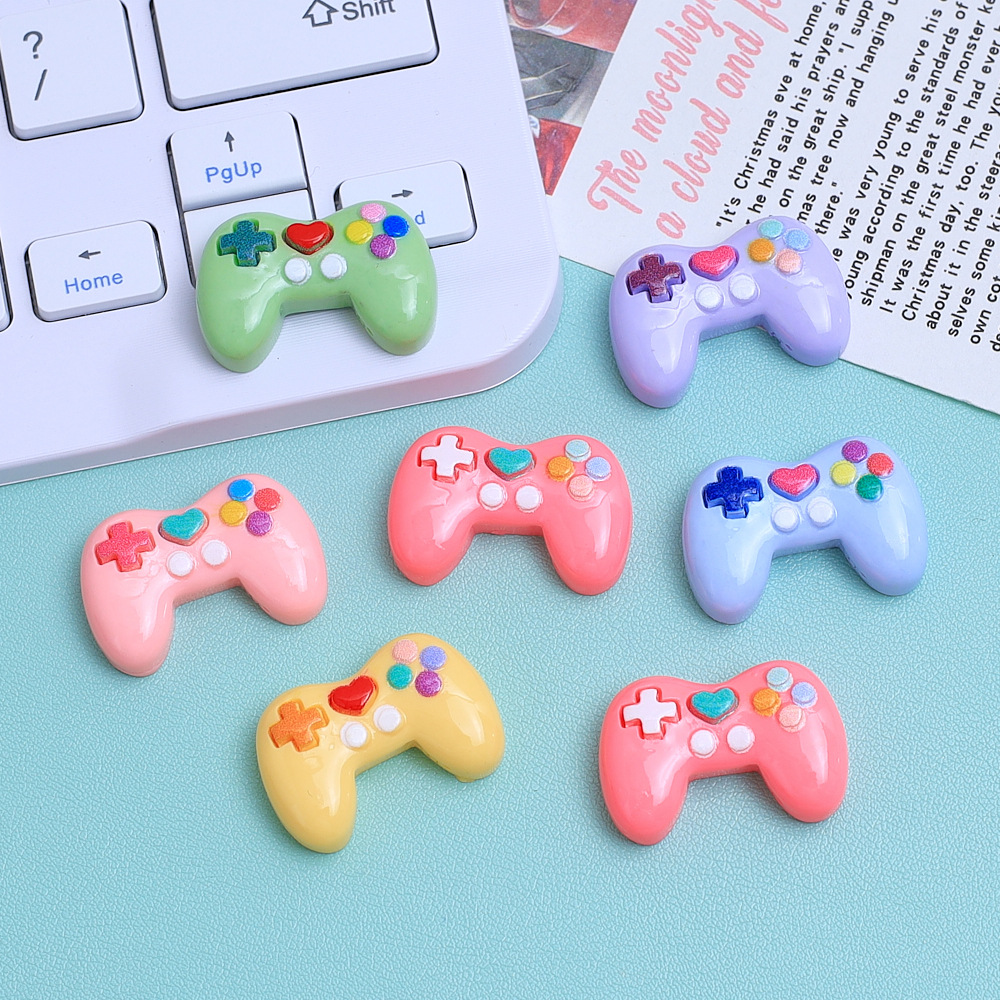 5개 컬러 게임 콘솔 게임패드 레진 참 장식품 (귀걸이 - Gaming Console Keychain 리뷰 및 가격