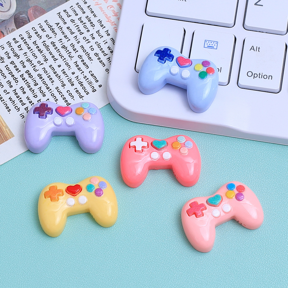 5개 컬러 게임 콘솔 게임패드 레진 참 장식품 (귀걸이 - Gaming Console Keychain 리뷰 및 가격